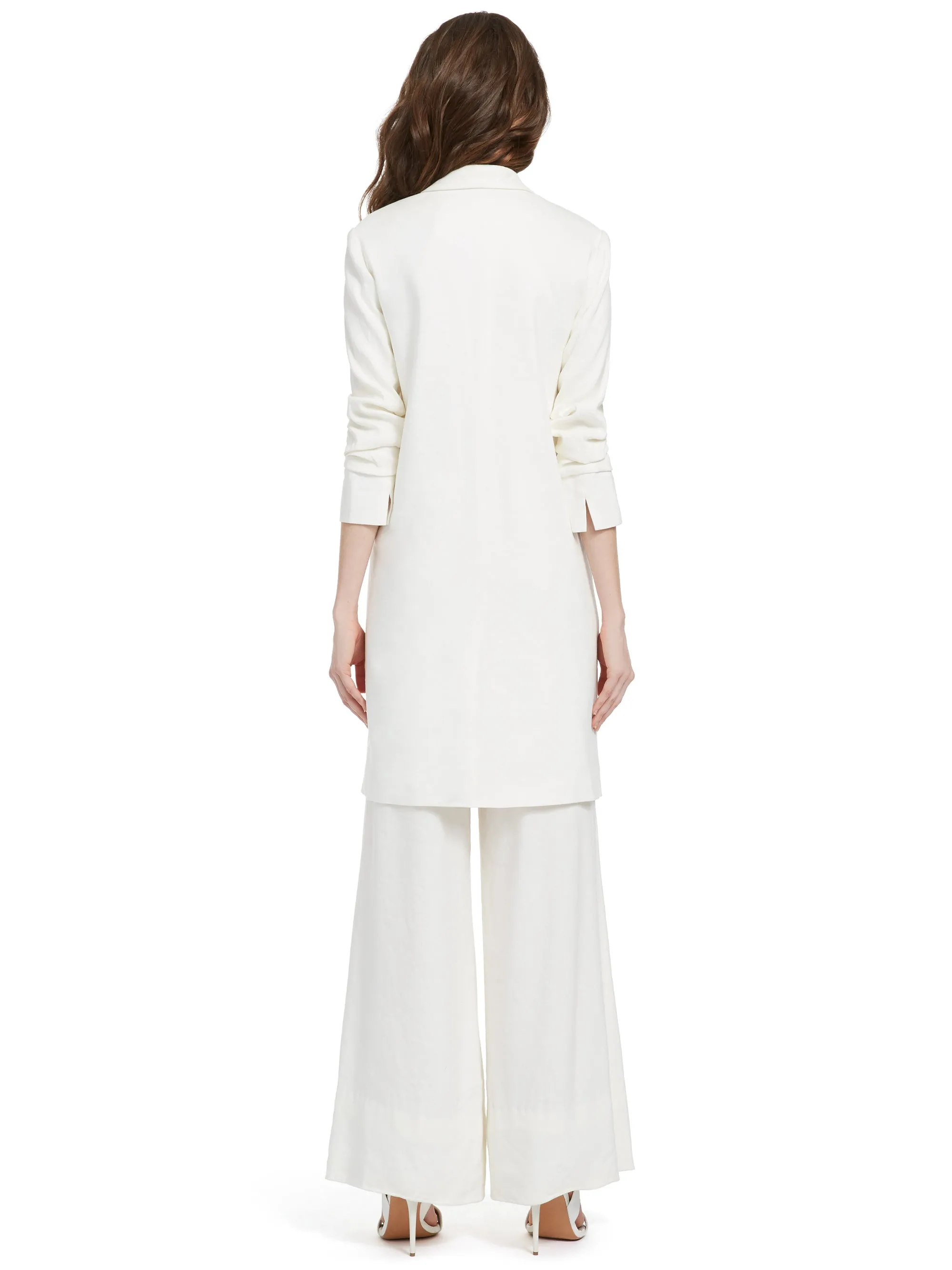 ALICE   OLIVIA - Muriel Scrunched Slit Sleeve Coat in Off White