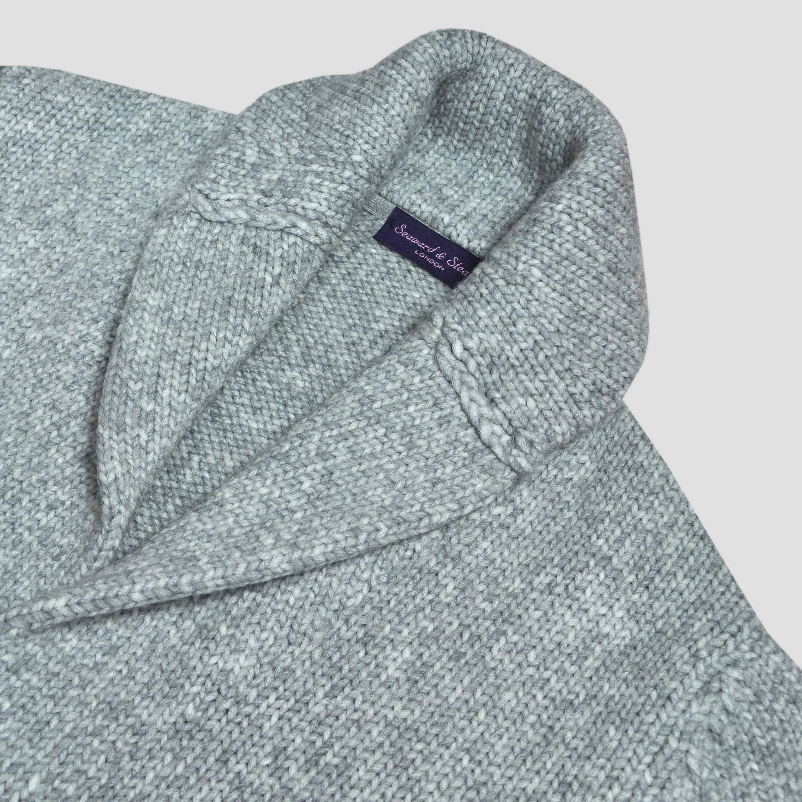 Chunky Shell Collar Wool Cardigan in Grey