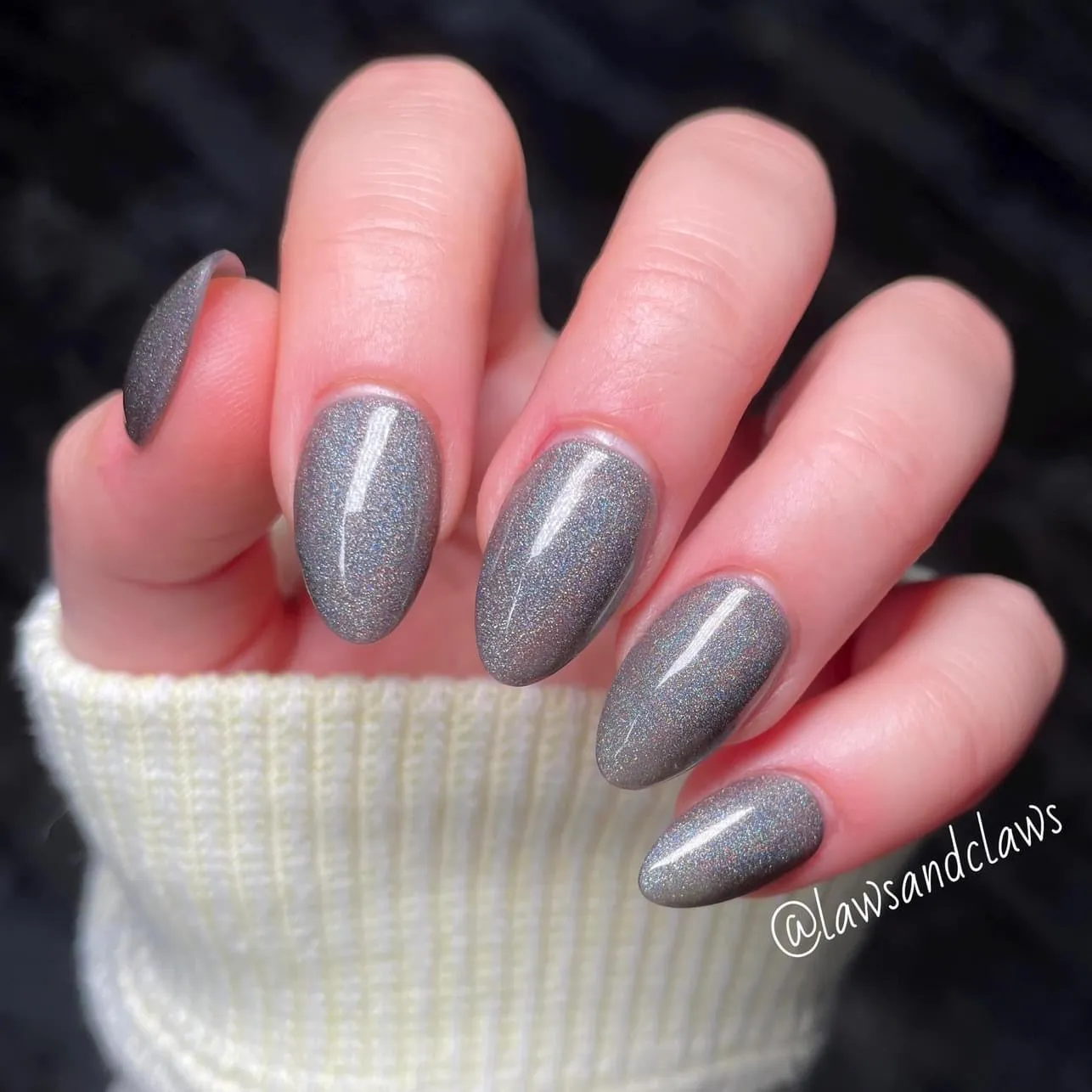 Going Batty- Holographic gel polish