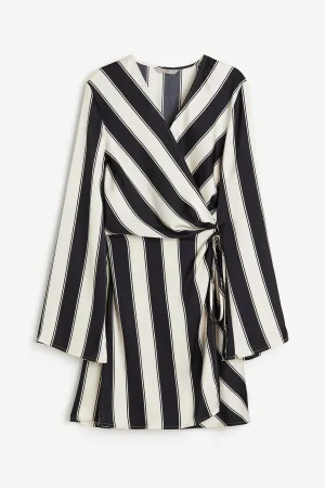 H&M Satin Wrap dress, cream/black