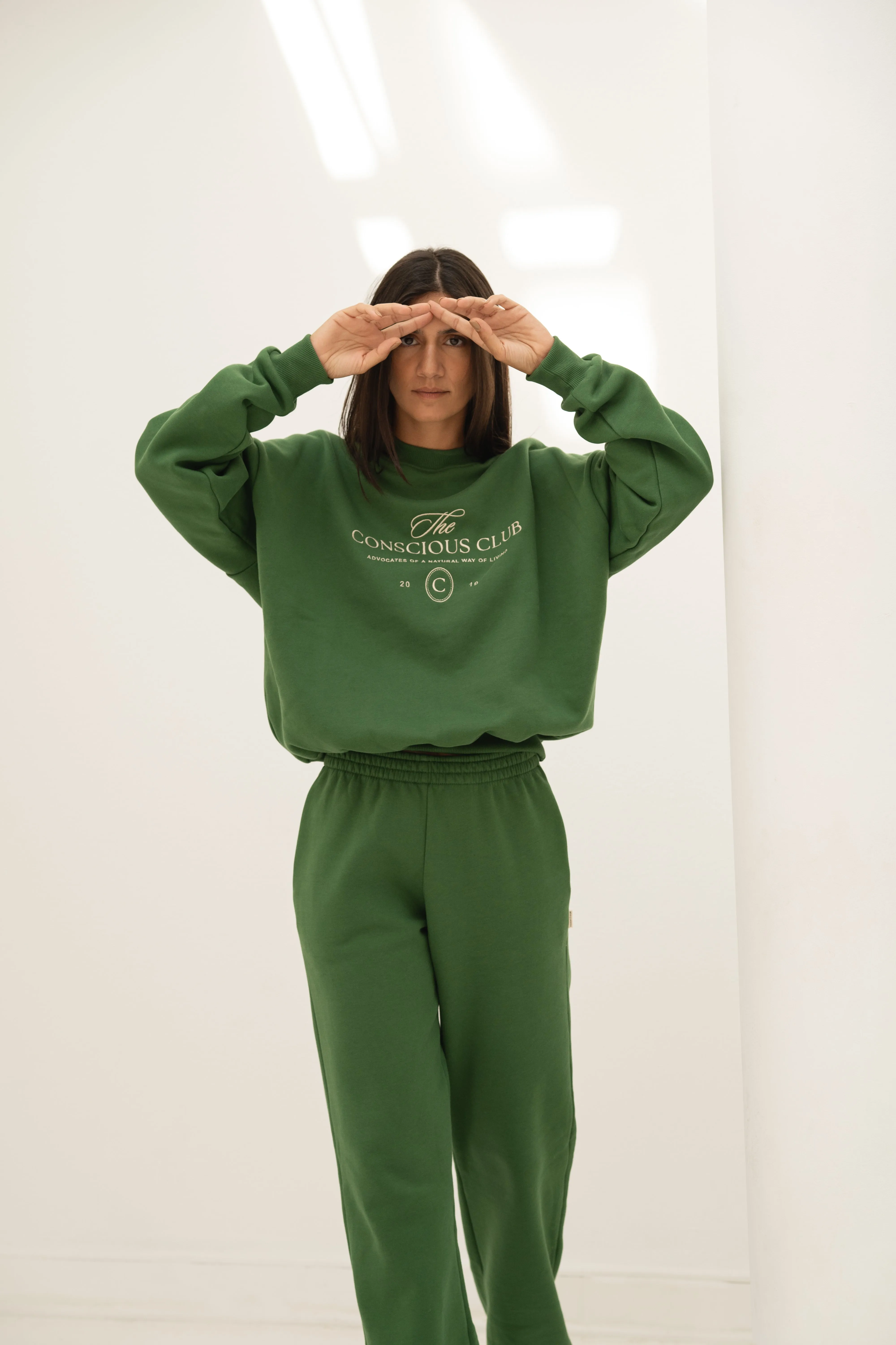 organic cotton trackpants in palma green